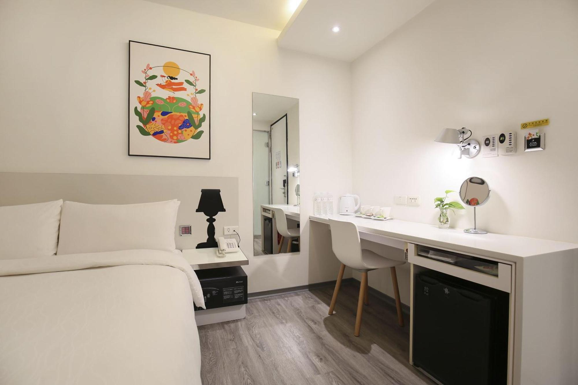 Cityinn Hotel Plus - Ximending Branch Tajpej Kültér fotó